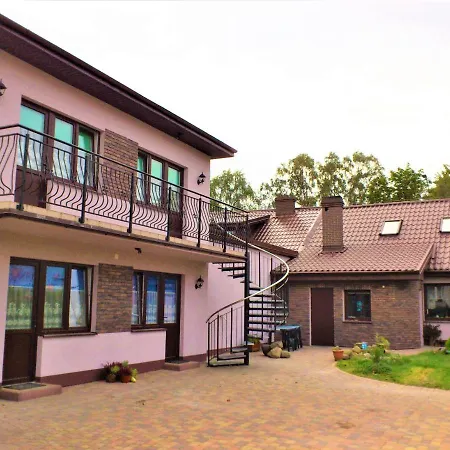 Madzia - 2-4 Osobowe Z Lazienkami Quarto em Acomodações Particulares