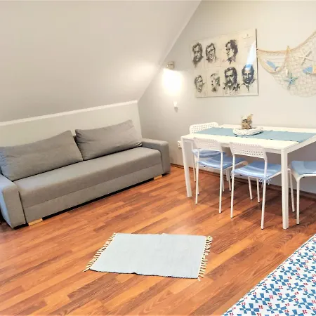 Madzia - 2-4 Osobowe Z Lazienkami Quarto em Acomodações Particulares *